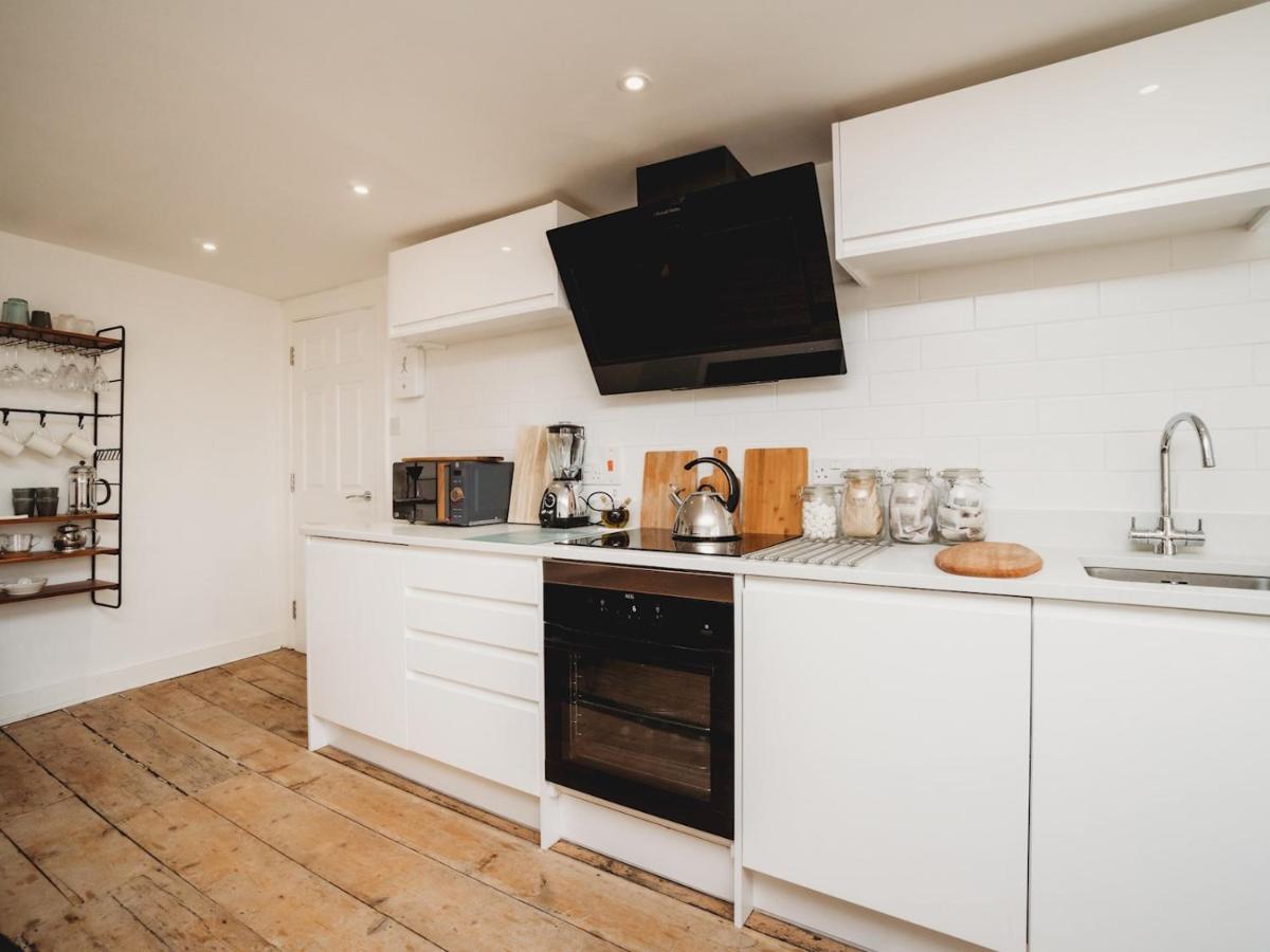 Pass The Keys Stylish 2 Bed Eco Flat In The Heart Of Bath Apartment Ngoại thất bức ảnh