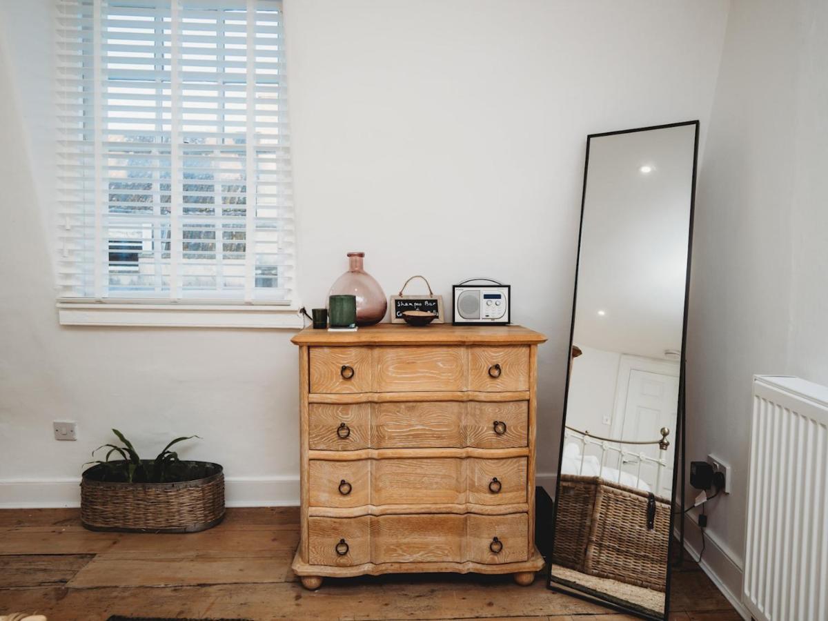 Pass The Keys Stylish 2 Bed Eco Flat In The Heart Of Bath Apartment Ngoại thất bức ảnh