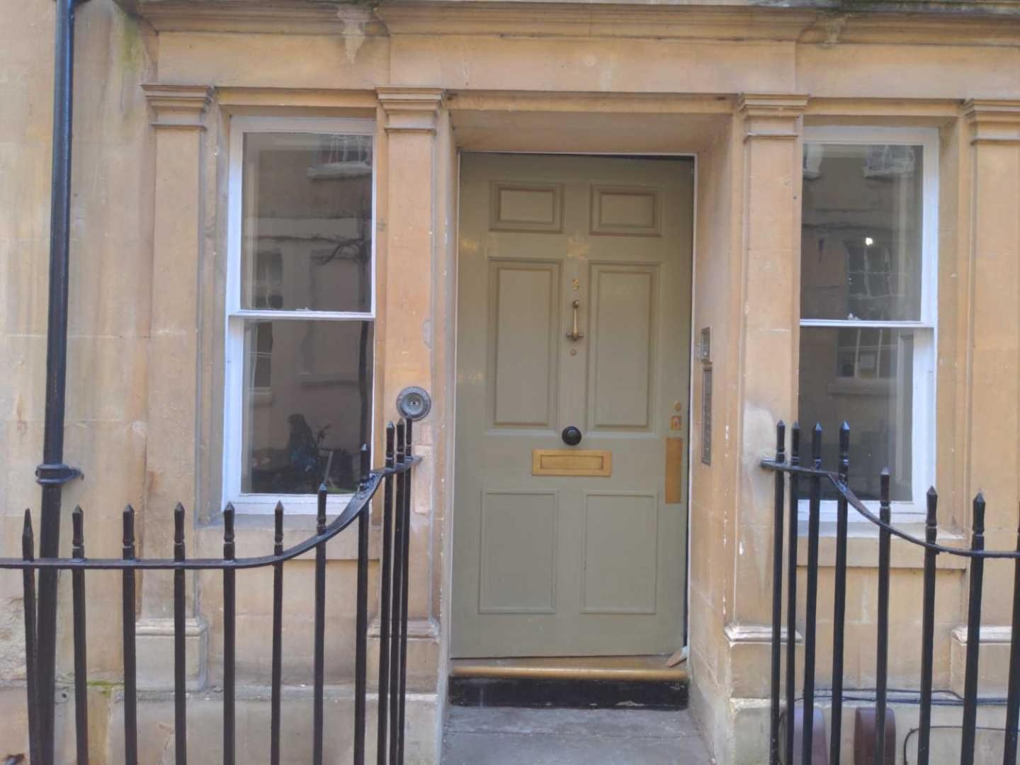 Pass The Keys Stylish 2 Bed Eco Flat In The Heart Of Bath Apartment Ngoại thất bức ảnh